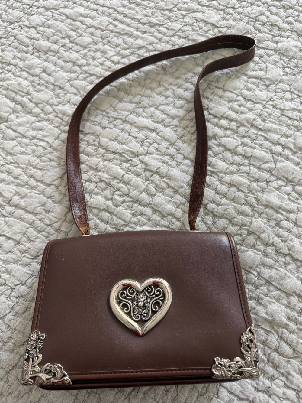 Vintage 1987 Mexico Brown / Silvertone Heart Accent Purse